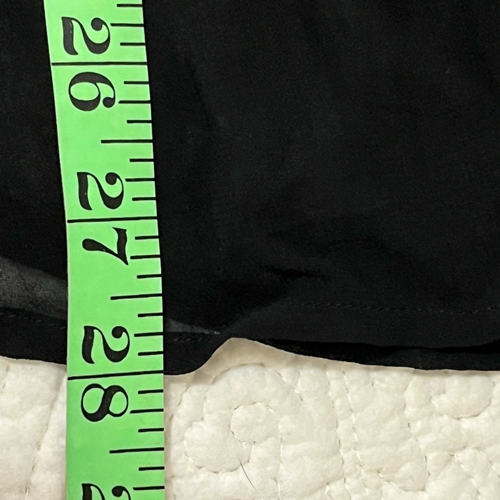 Karen Kane Embellished Black Sheer V Neck Top, size Large - Picture 8 of 9